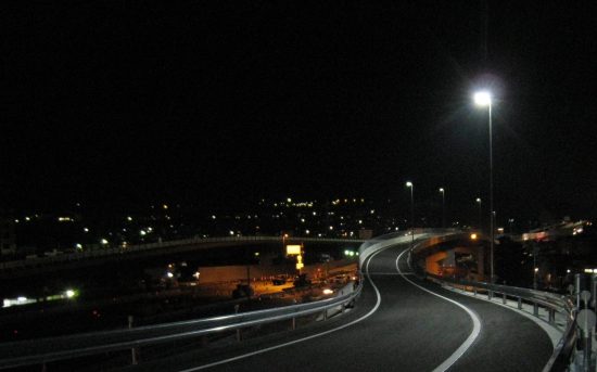 西広島ﾊﾞｲﾊﾟｽ廿日市地区照明設備工事（国土交通省様） (2)